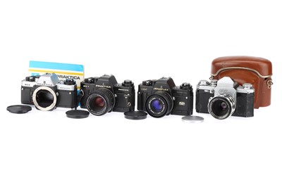 Lot 158 - A Selection of German SLR 35mm Film Cameras