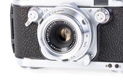 Lot 123 - A Berning Robot Royal III Rangefinder Camera