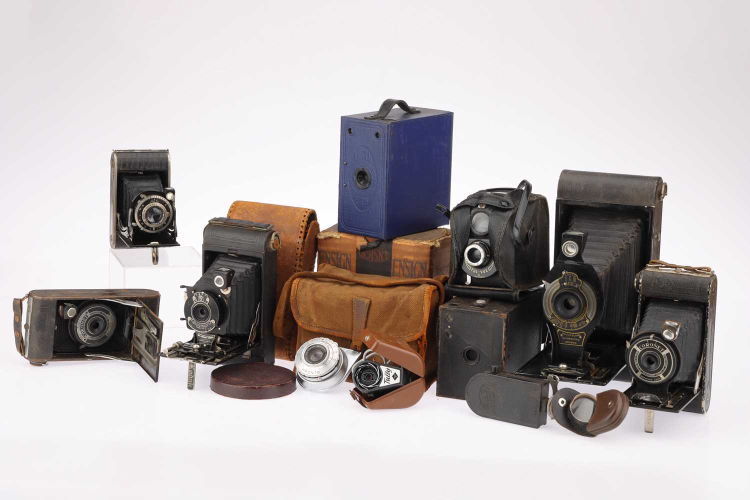 Lot 148 - A Selection of Folding Cameras