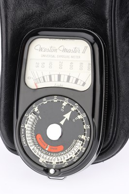 Lot 218 - A Rollei Rolleicord IV and a Weltaflex Medium Format TLR Cameras