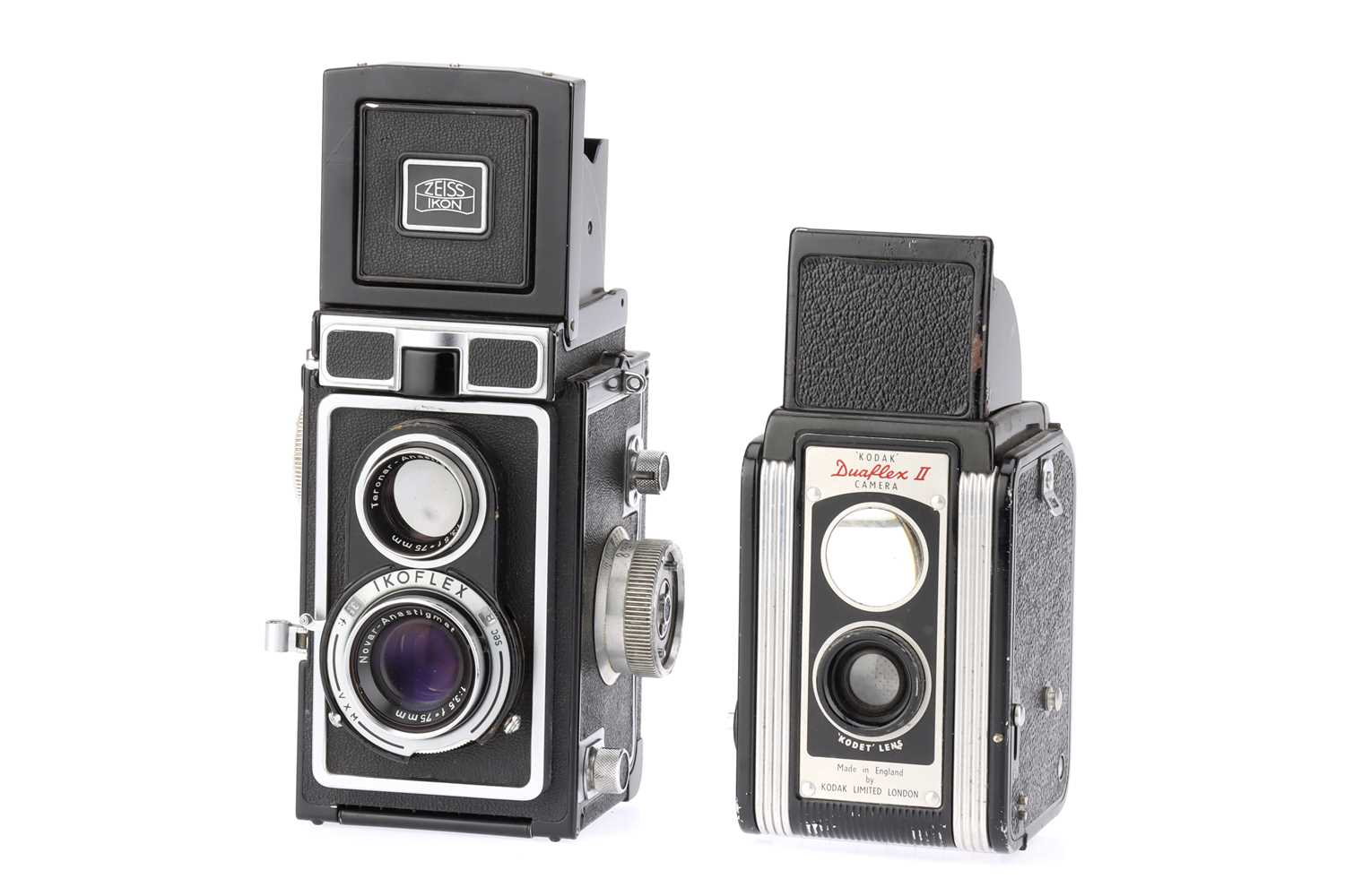 Lot 219 - A Zeiss Ikon Ikoflex Ic (886/16) TLR Camera