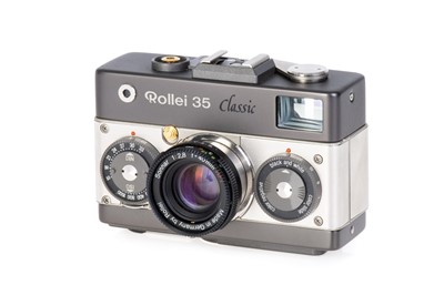 Lot 148 - A Rollei 35 Classic 'Titanium' Compact Camera