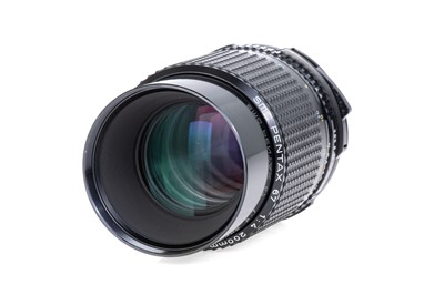 Lot 184 - A Pentax 67II Medium Format Camera Outfit