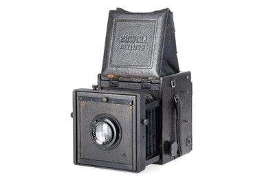 Lot 163 - A Bentzin Primar Reflex Camera