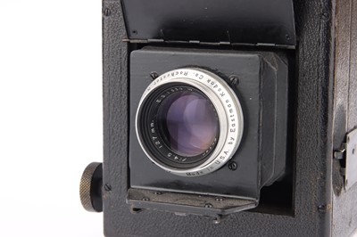 Lot 210 - An R.B. Graflex Series B Medium Format SLR Camera