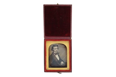 Lot 273 - A Collection of 6 Cased Daguerreotype Portraits
