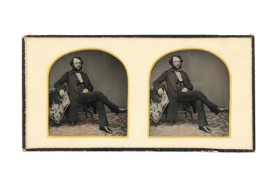 Lot 284 - A Pair of Stereo Ambrotypes