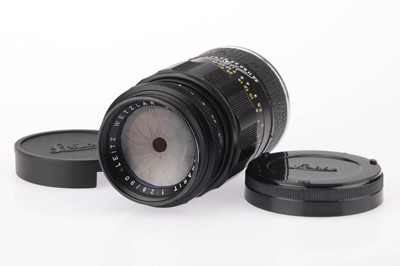 Lot 16 - A Leitz Elmarit f/2.8 90mm Lens