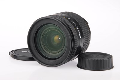 Lot 73 - A Nikon AF Zoom-Nikkor ED IF D f/3.5-4.5 18-35mm Lens