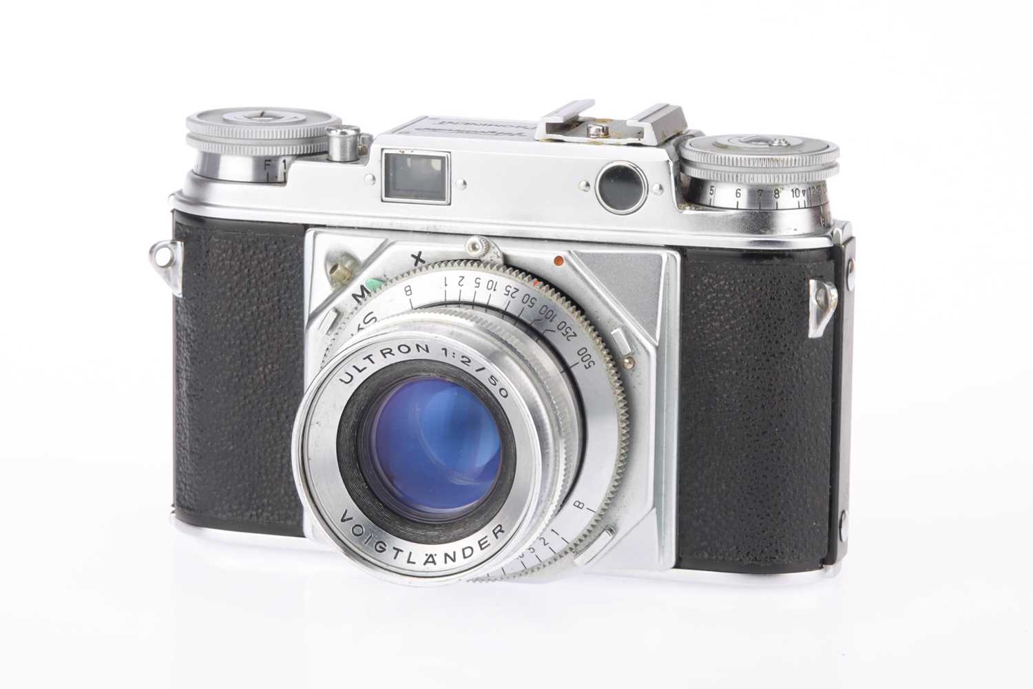 Lot 137 - A Voigtlander Prominent Rangefinder Camera