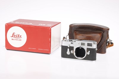 Lot 12 - A Leica M3 Rangefinder Camera Body