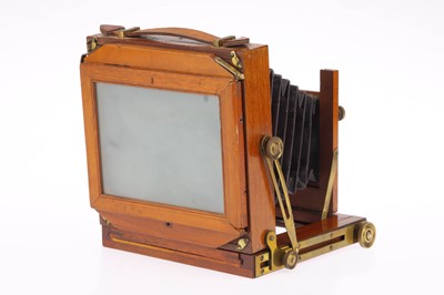 Lot 307 - A Mahogany Quarter Plate Field Camera