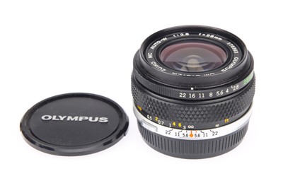 Lot 185 - An Olympus OM Auto-W f/2.8 28mm Lens