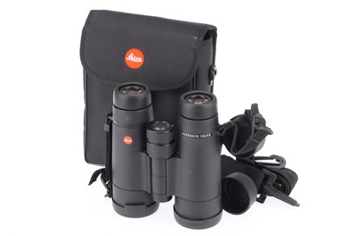 Lot 389 - A Pair of Leica Leitz Ultravid 10x42 Binoculars