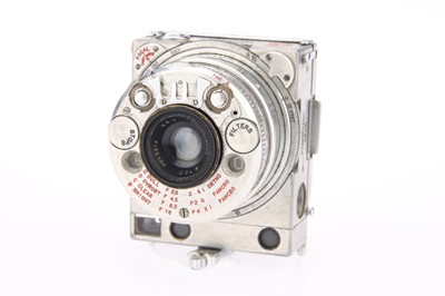 Lot 119 - A LeCoultre & Cie Compass Camera