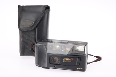 Lot 120 - A Yashica T3 Compact Film Camera