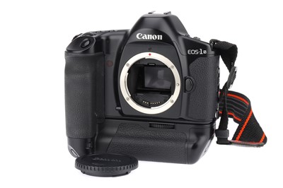 Lot 172 - A Canon EOS 1n SLR Camera Body