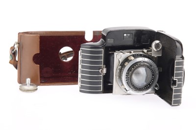 Lot 113 - A Kodak Bantam Special Rangefinder Camera