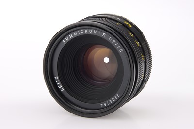 Lot 40 - A Leitz Summicron-R f/2 50mm Lens