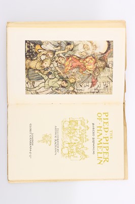 Lot 449 - Browning (Robert) The Pied Piper Of Hamelin, Illustrated By Arthur Rackham