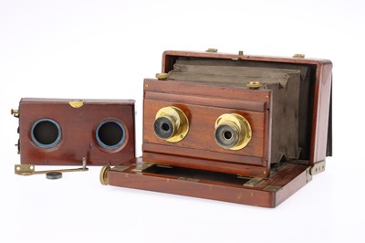 Lot 309 - An Unmarked Mahogany & Brass Stereo Camera