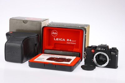 Lot 44 - A Leica R4 MOT SLR Camera Body