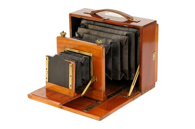 Lot 442 - A London Stereoscopic Co. Plate Copying Camera