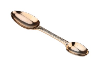 Lot 192 - A Silver Gilt Double Ended Medicine Spoon