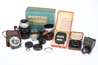 Lot 10 - A Collection of Lenses and Accessories