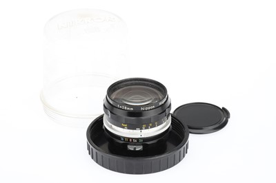 Lot 334 - A Nippon Kogaku Nikkor-H Auto f/3.5 28mm Non-AI Lens