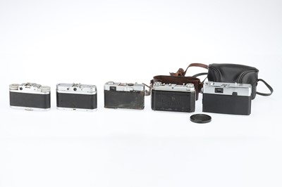 Lot 112 - A Mixed Selection of 35mm Cameras