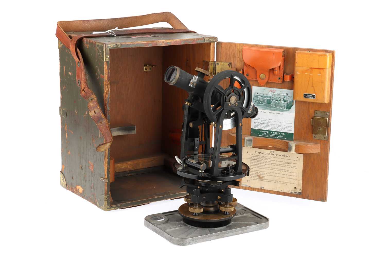 Lot 756 - A U.S. Army Theodolite