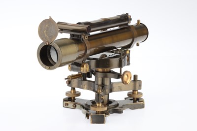 Lot 748 - A Surveyors Level