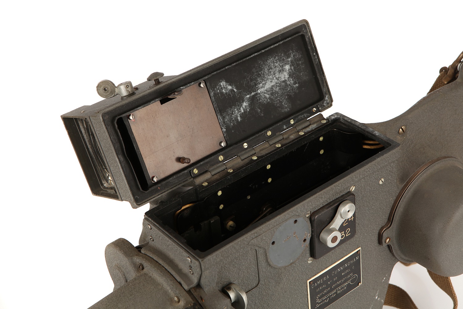 Lot 469 - A Cunningham Combat Camera Model C,
