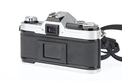 Lot 163 - A Canon AE-1 35mm SLR Camera