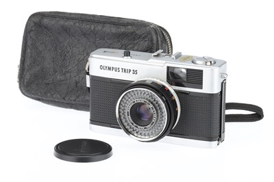 Lot 186 - An Olympus Trip 35 Compact Film Camera