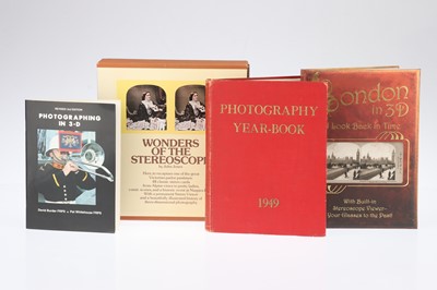 Lot 691 - A Selection of Books Concerning Stereo Photography