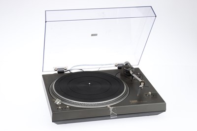 Lot 980 - A Technics SL-1510 Record Player