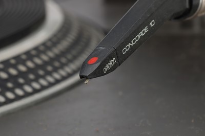 Lot 980 - A Technics SL-1510 Record Player