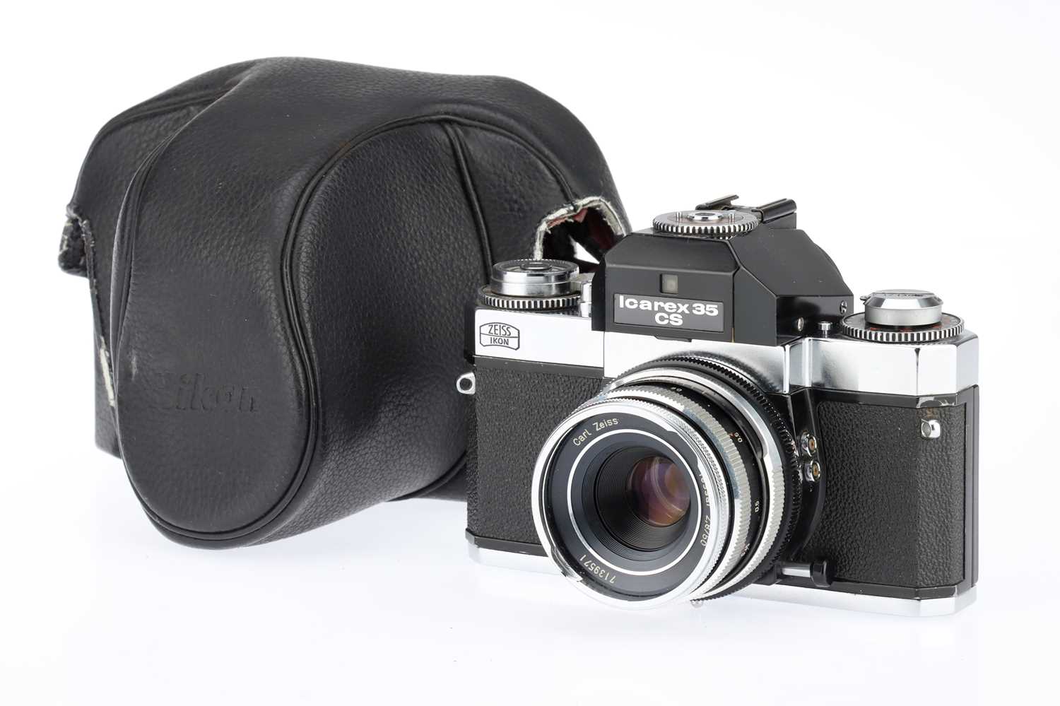 Lot 96 - A Zeiss Ikon Icarex 35 CS SLR Camera