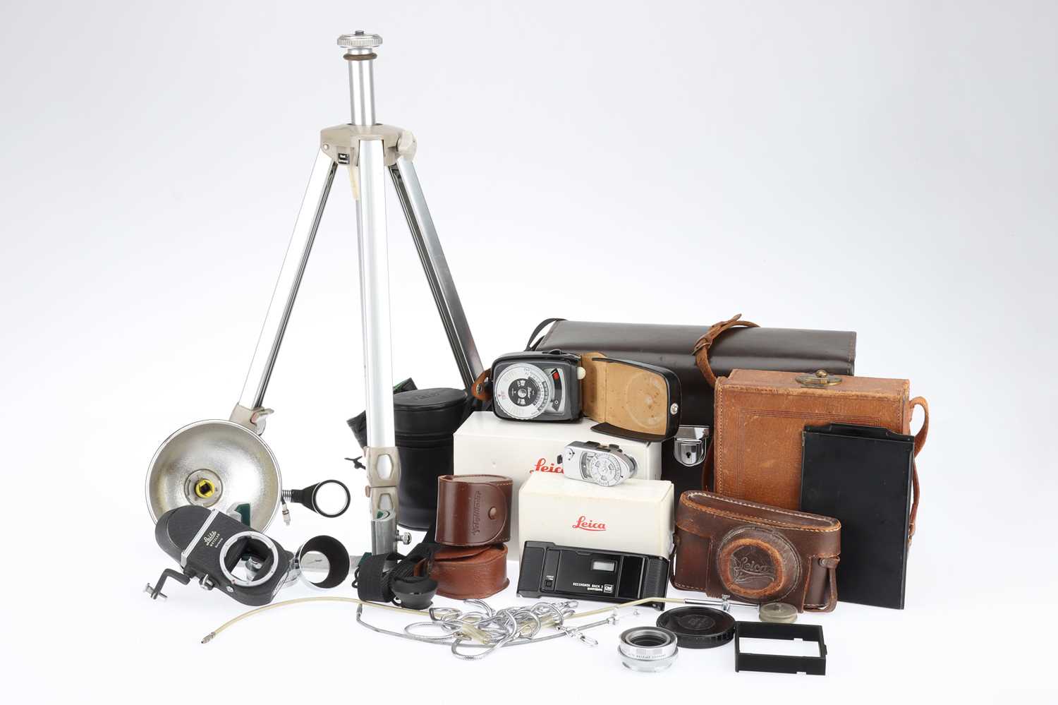 Lot 36 - A Collection of Leica and Other Accessories