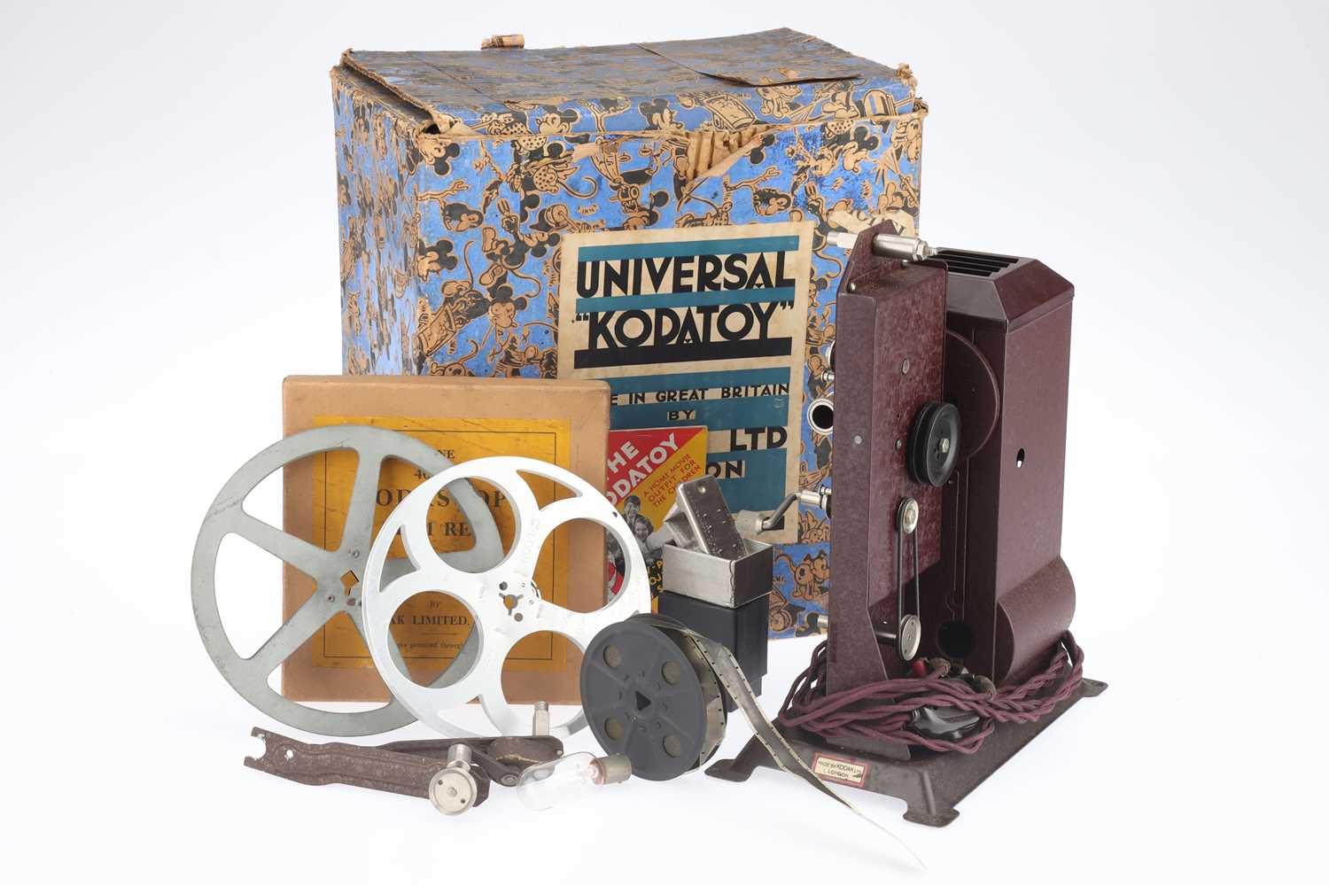 Lot 557 - A Kodak Universal Kodatoy 16mm Motion Picture Projector