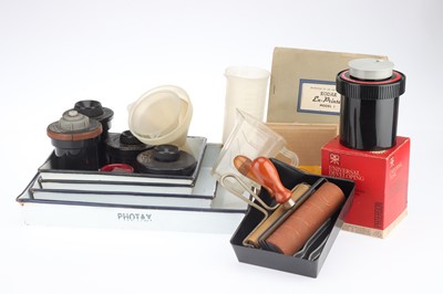 Lot 493 - A Selection of Classic Film Developing Tools