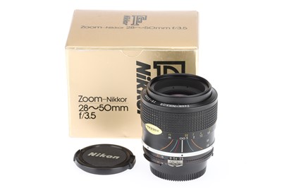 Lot 329 - A Nikon Zoom-Nikkor f/3.5 28-50mm AI-S Lens