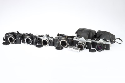 Lot 86 - A Selection of 35mm SLR Cameras