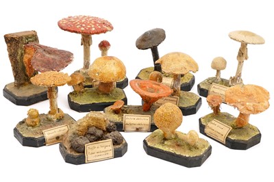 Lot 69 - A Collection Of 11 Painted Mushroom Models