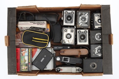 Lot 283 - A Mixed Selection of Cameras