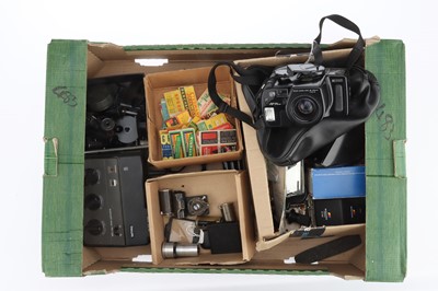 Lot 455 - End Lot: A Selection of Camera Accessories