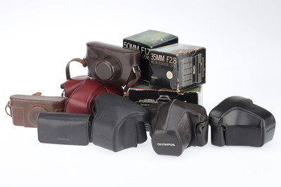 Lot 458 - A Mixed Selection of Camera Cases and Retail Boxes