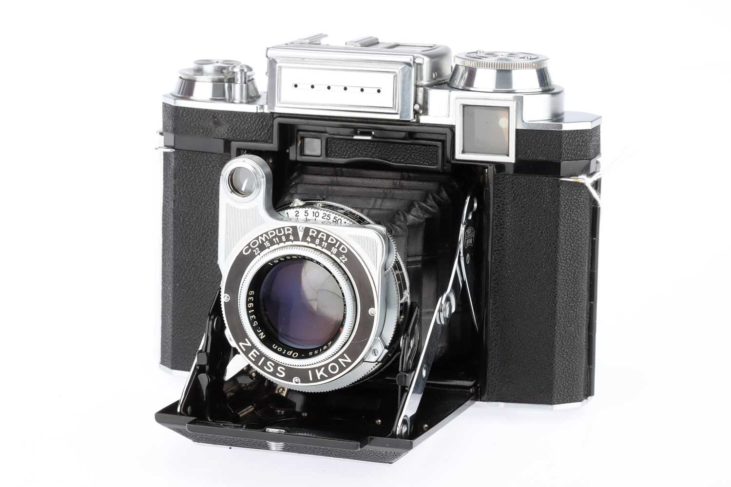 Lot 208 - A Zeiss Ikon Super Ikonta 533/16 Rangefinder Camera